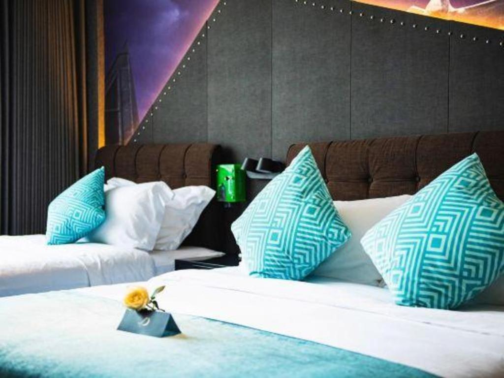 Xana Hotelle-Hotel Luzhou Baizitu Square Buitenkant foto