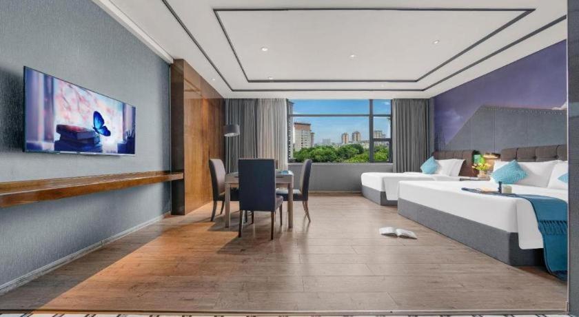 Xana Hotelle-Hotel Luzhou Baizitu Square Buitenkant foto